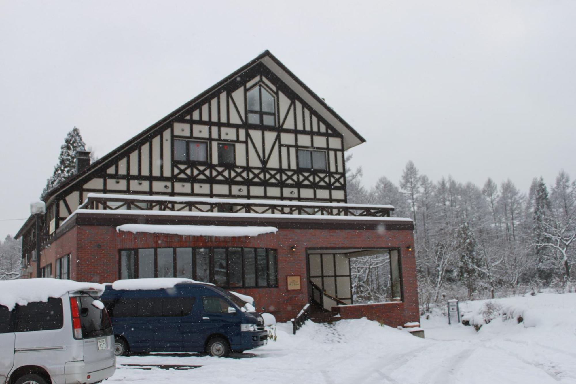 Hakuba Yamano Hotel Екстер'єр фото